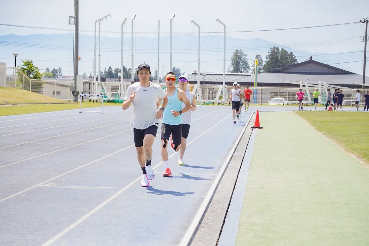 3000m タイムトライアル 長井市陸上競技場