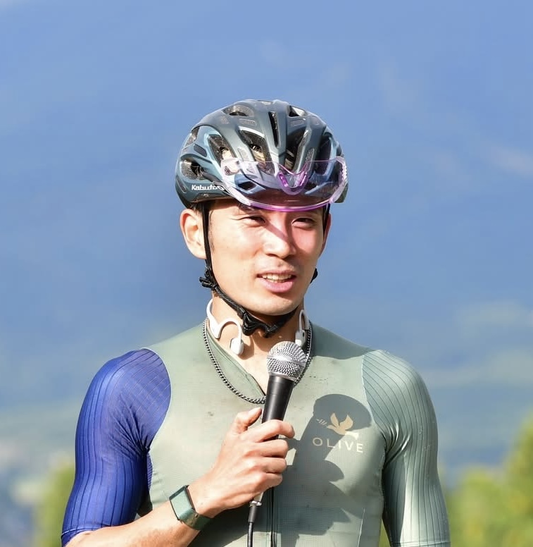 色川 岳宏